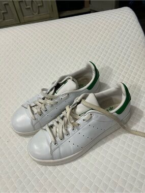 adidas White Leather Sneakers with Green Heel Patch